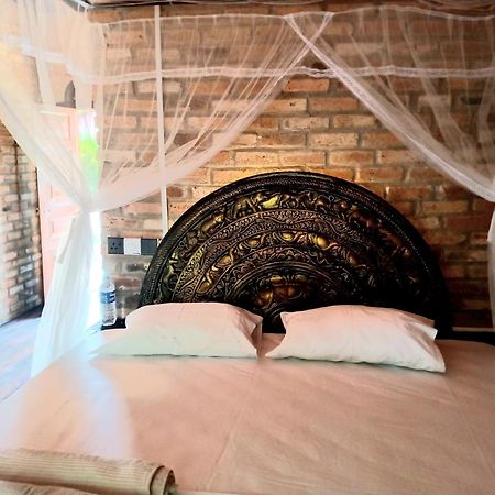 Airport Villa Kamatha -Foreign Booking Only Katunayaka Kültér fotó