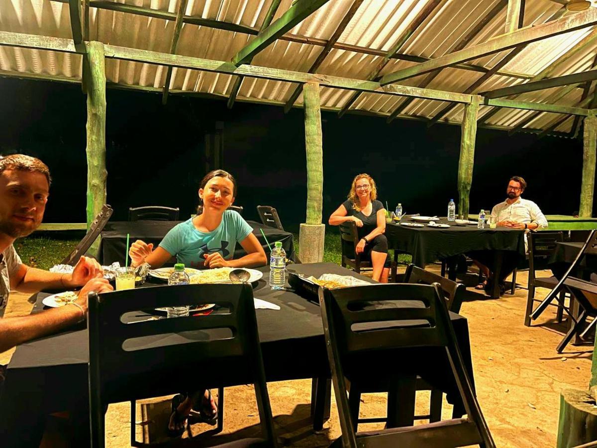 Airport Villa Kamatha -Foreign Booking Only Katunayaka Kültér fotó