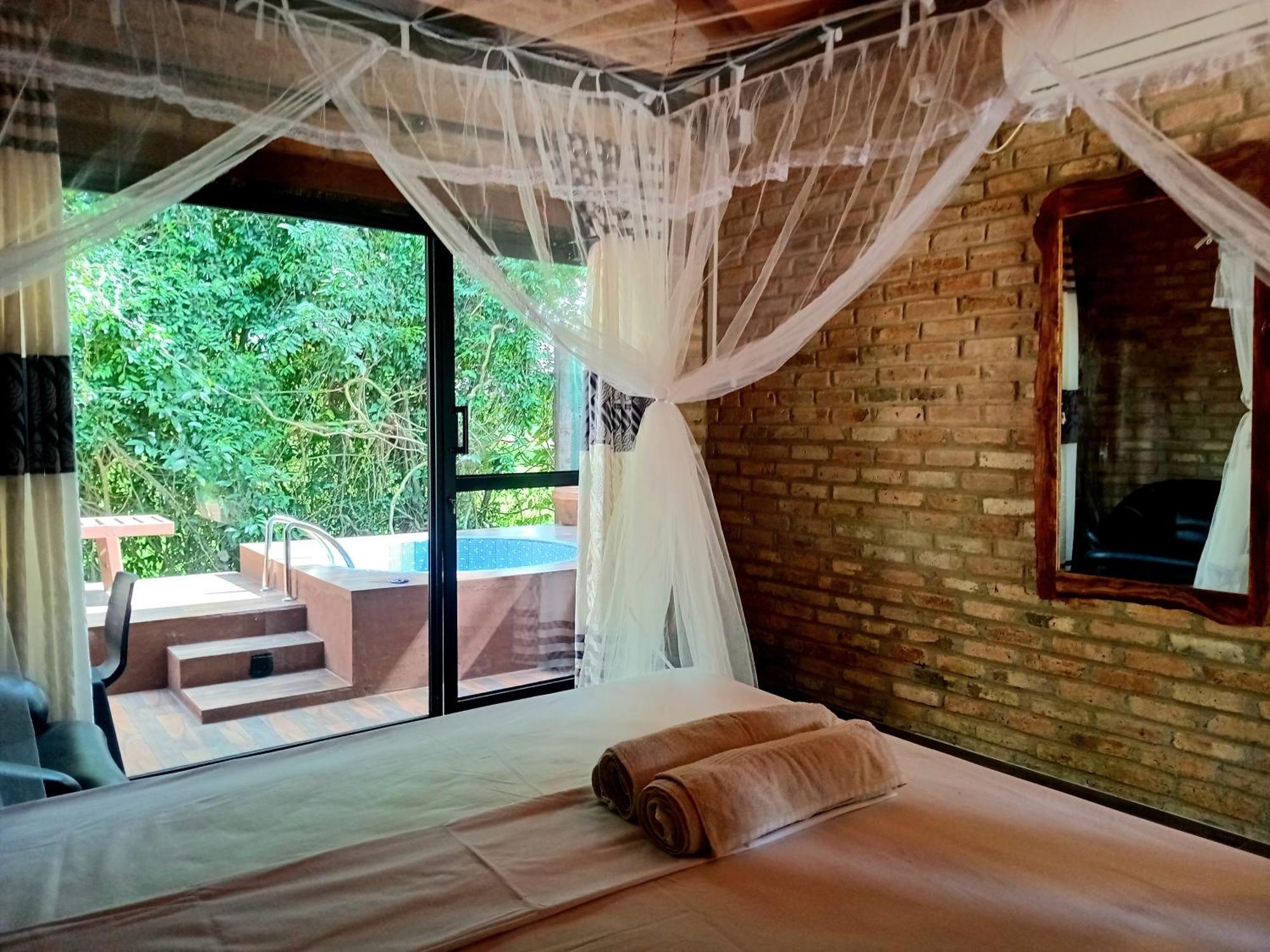 Airport Villa Kamatha -Foreign Booking Only Katunayaka Kültér fotó